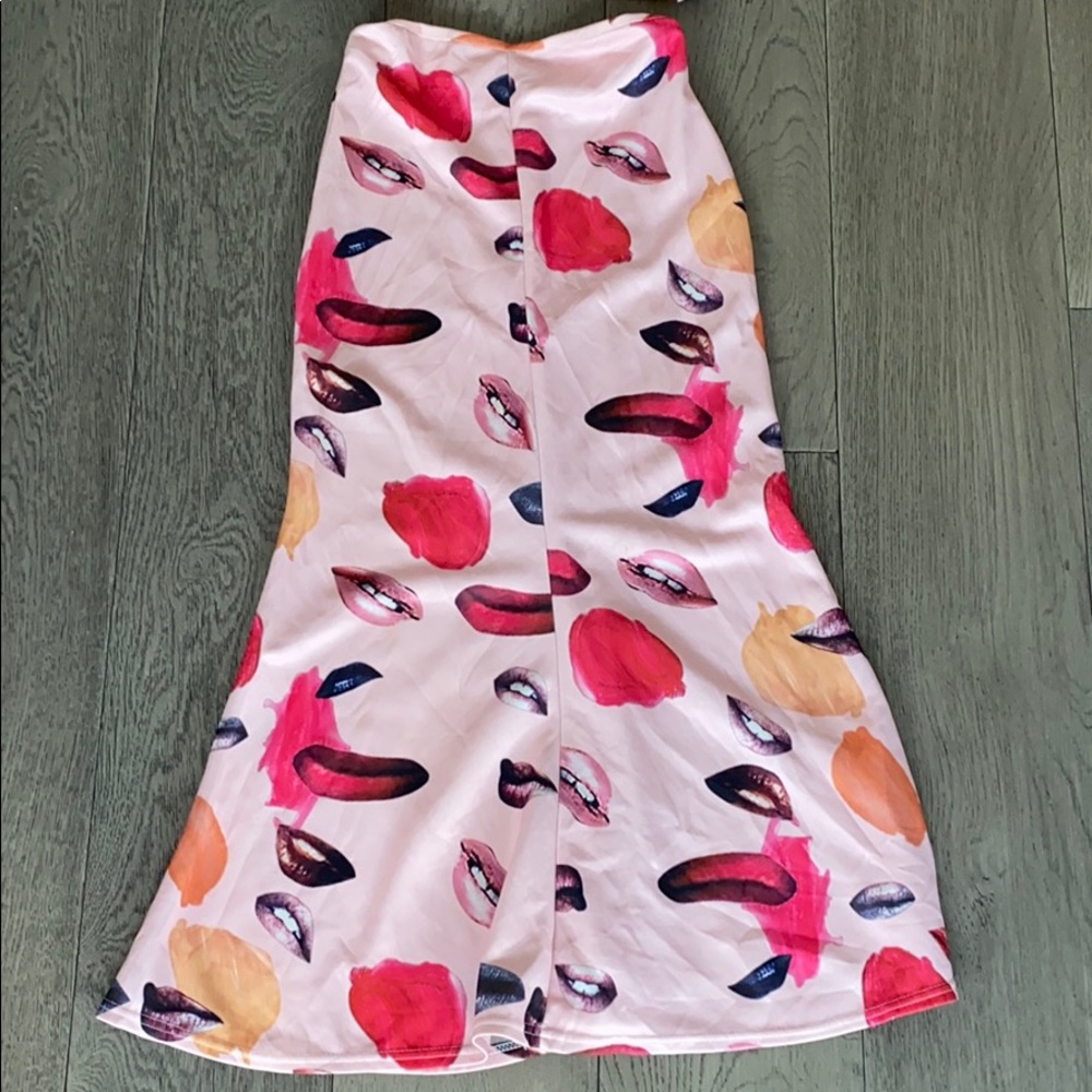 DRESS SET - Picture 2 of 3